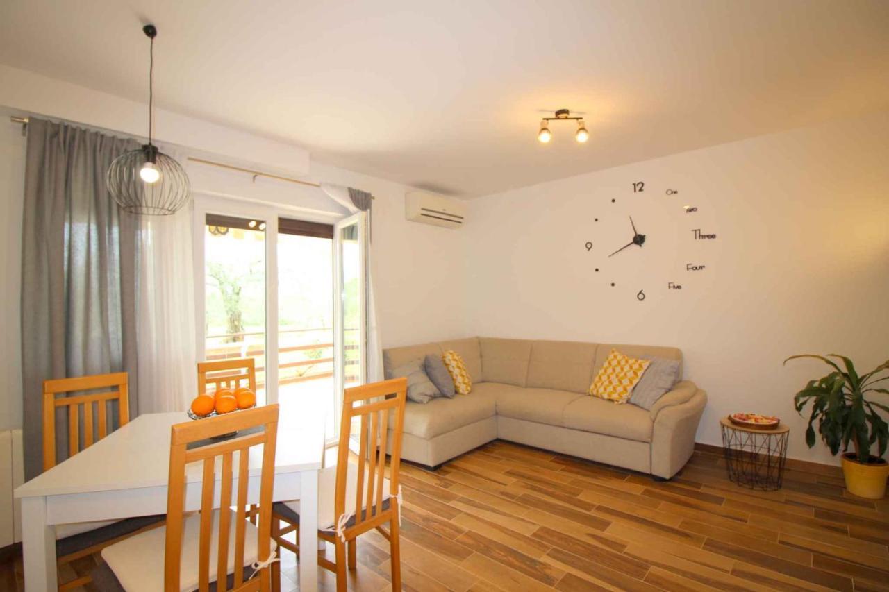 Apartments In Porec/Istrien 9923 Kültér fotó