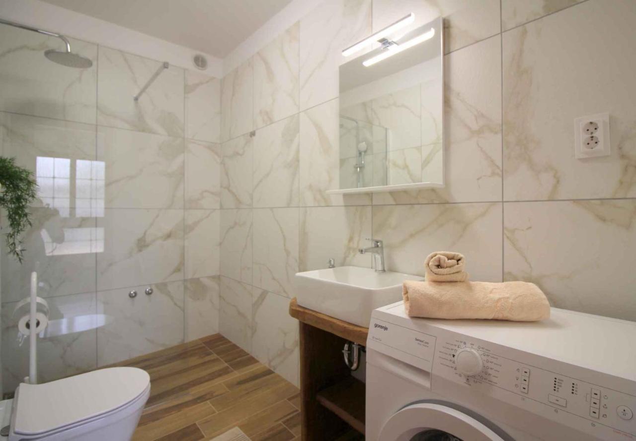 Apartments In Porec/Istrien 9923 Kültér fotó